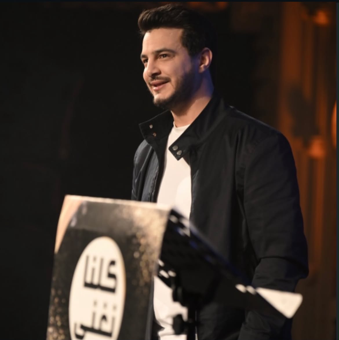 كلّنا نغنّي في المسرح البلدي: عرض يُجدّد العهد مع الجمهور ويُراهن على الموروث التونسي كلّنا نغنّي في المسرح البلدي: عرض يُجدّد العهد مع الجمهور ويُراهن على الموروث التونسي